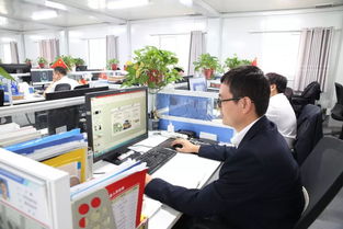 国庆小长假 设备人坚守岗位 经营生产忙不停——广播电视节目制作经营背后的奋斗身影